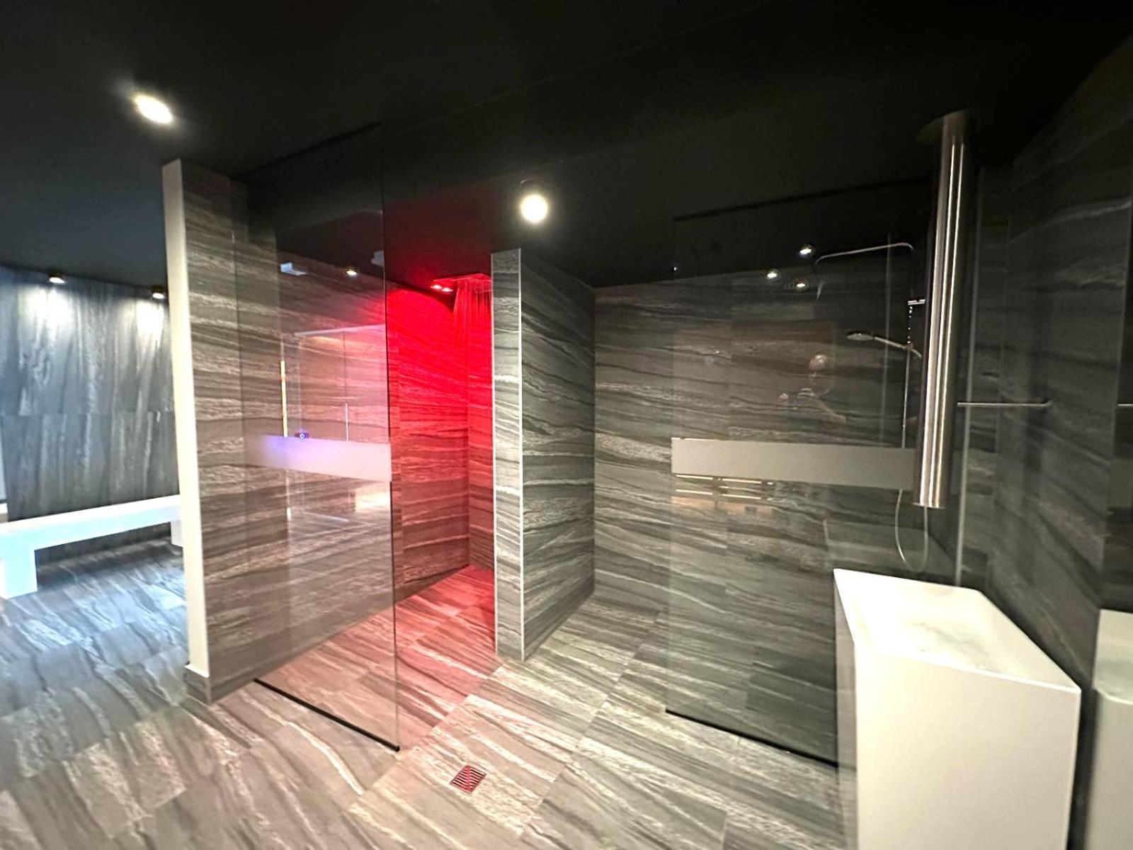 Apartament Superior Blue Przy Plazy- Free Pool, Saunas, Jacuzzi, Fitness, Salzgrotte 코워브제크 외부 사진